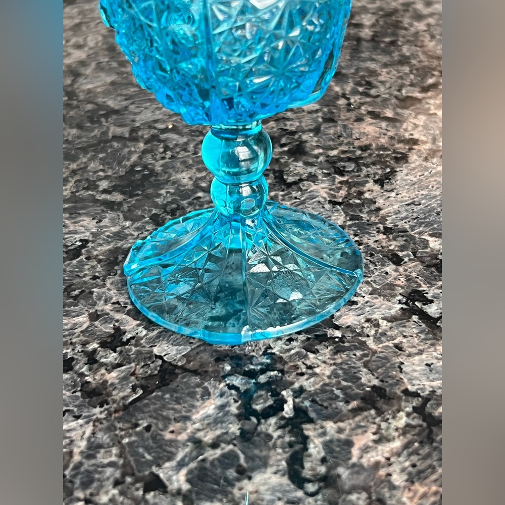 Antique L G Wright DAISY & BUTTON Blue 6 ⅛” Water Goblet EAPG - Picture 4 of 7